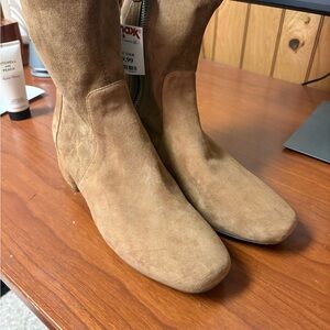 Kenneth Cole Brown Suede Heeled Boots